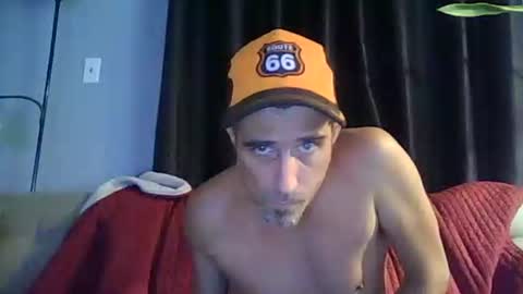 fouraide42 online show from September 2025 01:50:01 AM