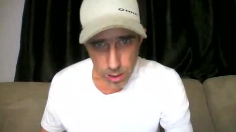 fouraide42 online show from March 2026 05:24:02 AM