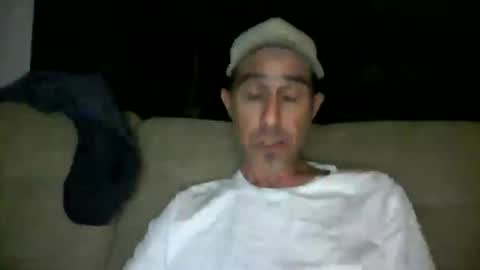 fouraide42 online show from March 2026 05:35:01 AM