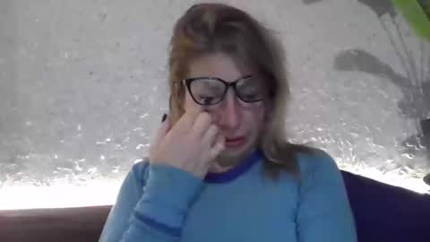 fox_red_lady7 online show from December 2024 09:28:01 PM