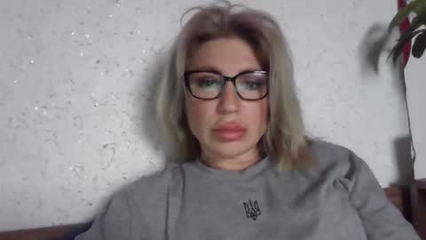 fox_red_lady7 online show from April 2026 08:41:02 AM