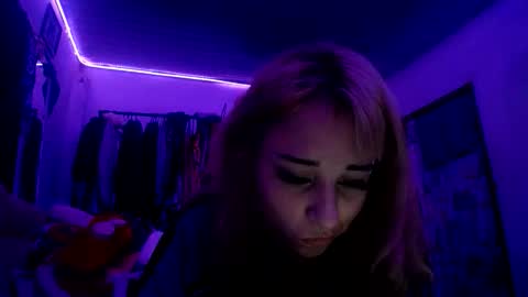 Snapshot of foxbunny_xd chatting on May 2026 08:53:01 AM foxbunny_xd online show from May 2026 08:53:01 AM