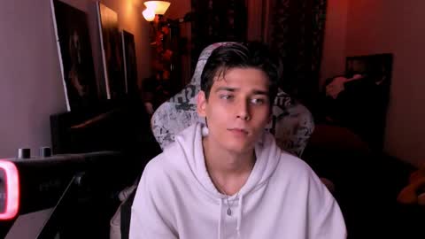 Foxicfu online show from April 2026 02:36:01 PM