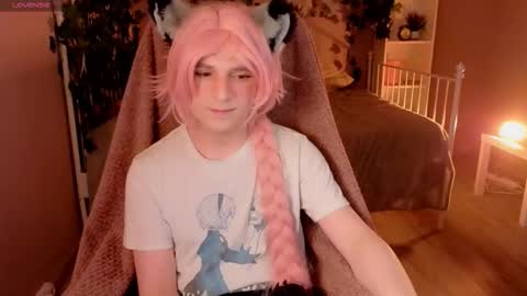 Snapshot of foxispuff chatting on March 2026 08:45:01 PM Fox online show from March 2026 08:45:01 PM