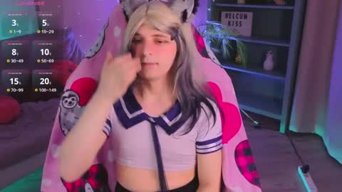 Snapshot of foxispuff chatting on April 2026 08:39:02 PM Fox online show from April 2026 08:39:02 PM