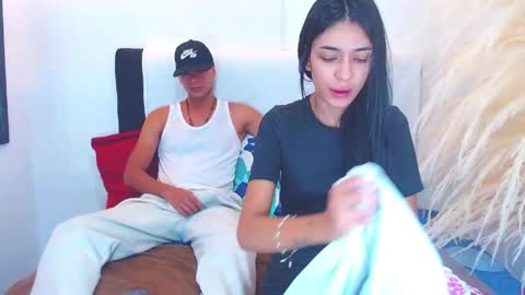 foxxy_and_lion online show from June 2026 12:16:02 PM