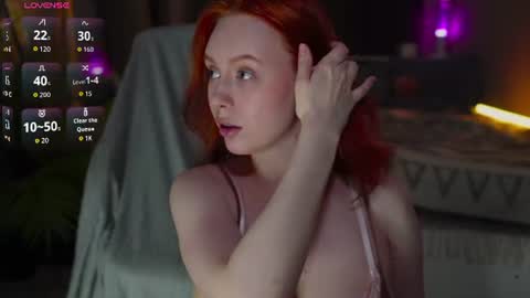 Snapshot of foxy_callista_ chatting on July 2026 08:24:02 PM Foxy Callista online show from July 2026 08:24:02 PM