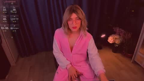 Sue online show from October 2025 09:43:02 AM