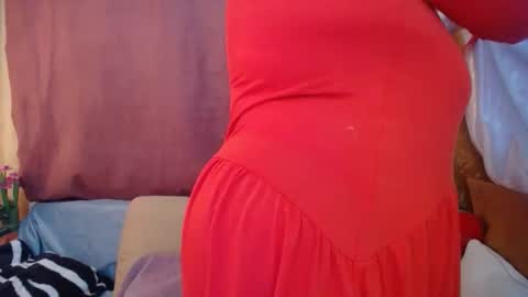 Snapshot of foxydesiree chatting on May 2026 11:15:01 AM foxydesiree online show from May 2026 11:15:01 AM