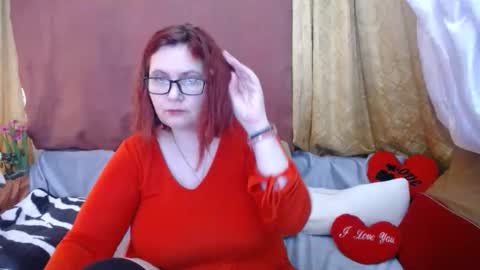 Snapshot of foxydesiree chatting on May 2026 03:51:01 PM foxydesiree online show from May 2026 03:51:01 PM