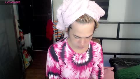 jenny online show from February 2025 09:01:01 AM