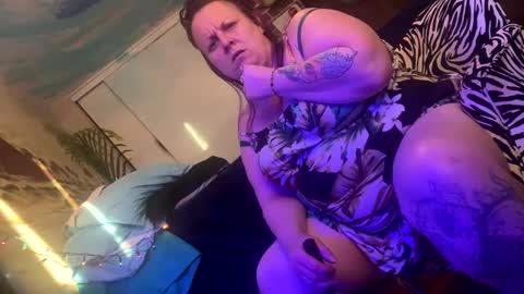 foxyladysback923 online show from February 2025 12:51:01 AM