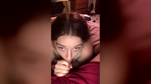 Snapshot of foxyred63 chatting on June 2026 10:25:01 PM foxyred63 online show from June 2026 10:25:01 PM