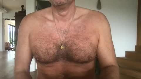 foxysausage online show from December 2025 12:45:01 PM