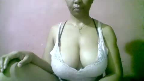 Snapshot of fracisca2204 chatting on March 2026 04:57:02 PM fracisca2204 online show from March 2026 04:57:02 PM