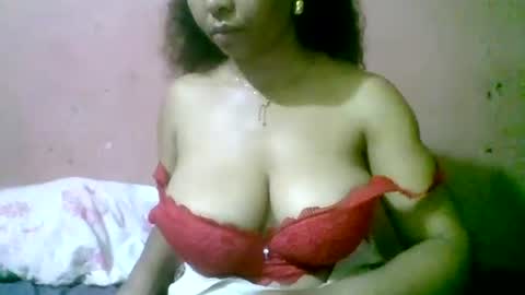 Snapshot of fracisca2204 chatting on March 2026 08:24:02 PM fracisca2204 online show from March 2026 08:24:02 PM