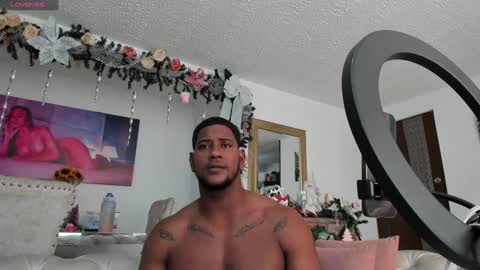 IM FRAIDER online show from January 2025 05:33:01 PM