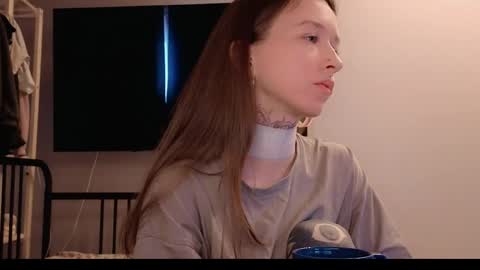 Snapshot of fran_bow chatting on April 2026 12:05:02 PM fran_bow online show from April 2026 12:05:02 PM