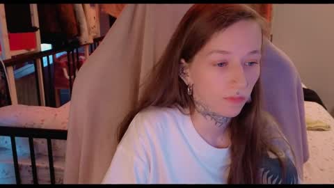 fran_bow online show from May 2026 02:55:02 PM