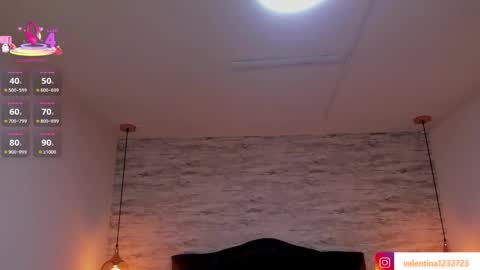          online show from October 2025 03:10:02 AM