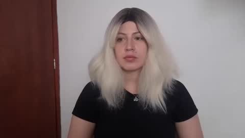 Snapshot of francescaasmith chatting on May 2026 05:29:01 PM Francesca online show from May 2026 05:29:01 PM
