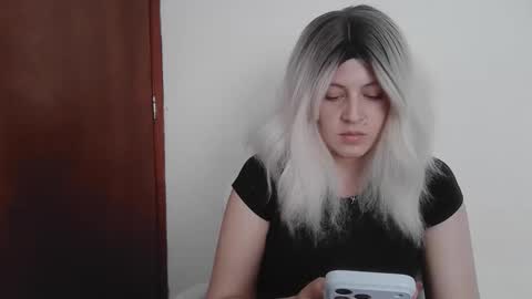 Snapshot of francescaasmith chatting on May 2026 08:17:01 PM Francesca online show from May 2026 08:17:01 PM