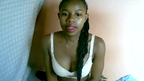 francilla online show from February 2025 09:44:02 PM