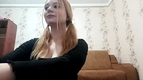 Snapshot of francinatharnish chatting on April 2026 05:10:01 PM francinatharnish online show from April 2026 05:10:01 PM