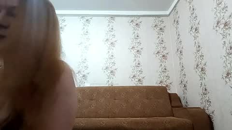 Snapshot of francinatharnish chatting on April 2026 05:11:01 PM francinatharnish online show from April 2026 05:11:01 PM