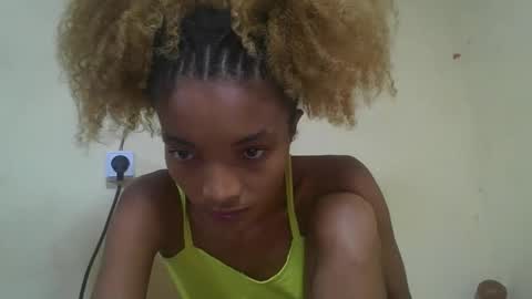 Francinoli online show from March 2026 02:15:02 AM