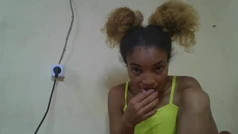 Francinoli online show from April 2026 04:10:02 AM