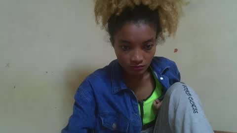 Francinoli online show from April 2026 03:00:01 AM