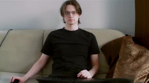 Snapshot of francisgray chatting on April 2026 12:50:01 PM Frank online show from April 2026 12:50:01 PM