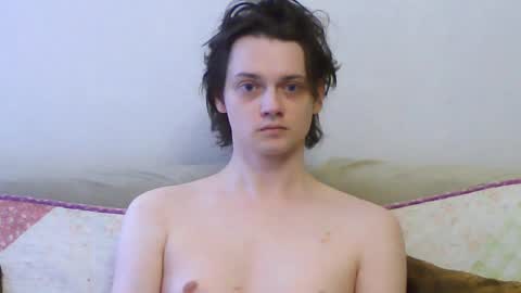 Snapshot of francisgray chatting on April 2026 01:00:02 PM Frank online show from April 2026 01:00:02 PM