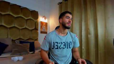 Snapshot of francobanderas1 chatting on February 2026 11:07:02 AM FRANCO online show from February 2026 11:07:02 AM