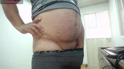 Snapshot of francoisroy chatting on May 2026 06:49:02 PM Juan online show from May 2026 06:49:02 PM