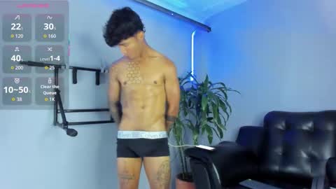 frank98_ online show from October 2025 08:04:01 PM
