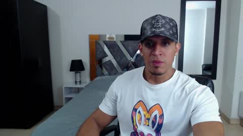 Frank online show from January 2025 03:34:01 PM