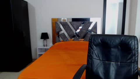 Frank online show from February 2025 03:20:01 AM