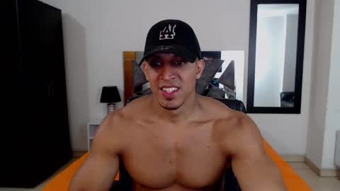 Frank online show from September 2025 05:13:01 PM