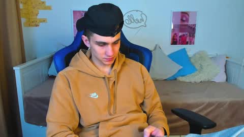 Frank online show from February 2025 06:53:02 AM