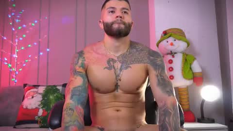 Frank Farrell. Hey remember to give me a thumbs up Ty online show from November 2025 02:22:01 AM