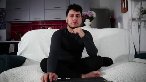 Snapshot of frankhairy chatting on February 2025 11:19:02 AM frankhairy online show from February 2025 11:19:02 AM