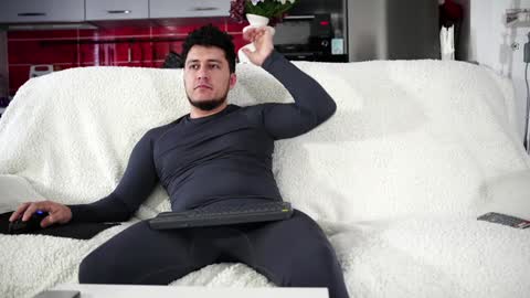 Snapshot of frankhairy chatting on February 2025 11:16:02 AM frankhairy online show from February 2025 11:16:02 AM