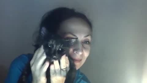 Snapshot of frankieteasing chatting on November 2025 07:46:02 PM frankieteasing online show from November 2025 07:46:02 PM