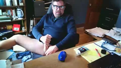 frankv65 online show from February 2026 06:27:01 PM