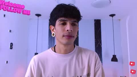 Snapshot of franvill_trato chatting on January 2026 08:34:02 PM Franvill trato online show from January 2026 08:34:02 PM