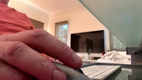 franzmontyhe online show from October 2025 05:40:01 AM