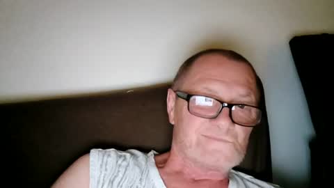 Wolfi online show from July 2026 05:25:01 AM