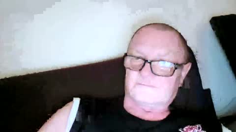 Wolfi online show from August 2026 06:56:01 AM